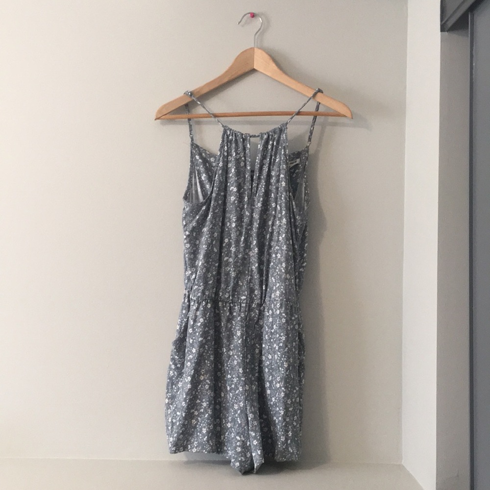 Garage romper